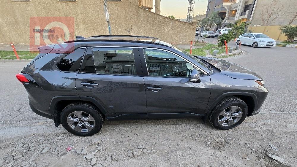 تويوتا راف 4